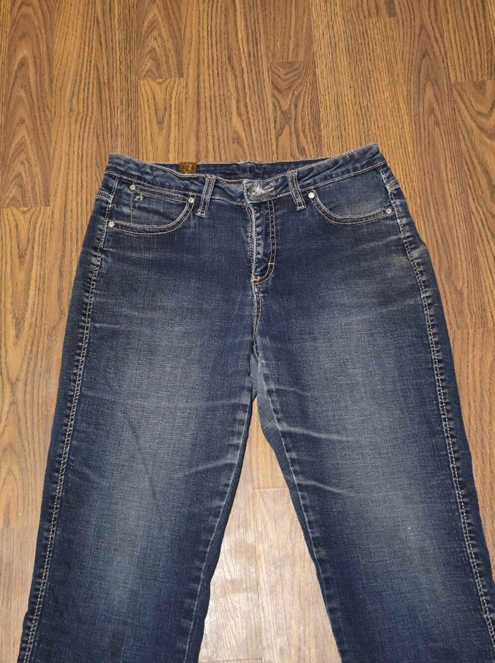 Wrangler Aura Womens Size 10 Dark Wash Bootcut Jeans Embroidered Pocket Western - Picture 4 of 11